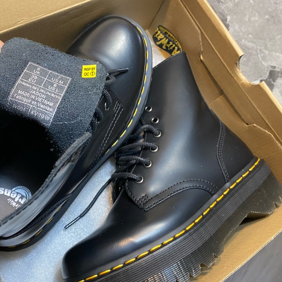 Doc martens boots - Picture 5 of 6